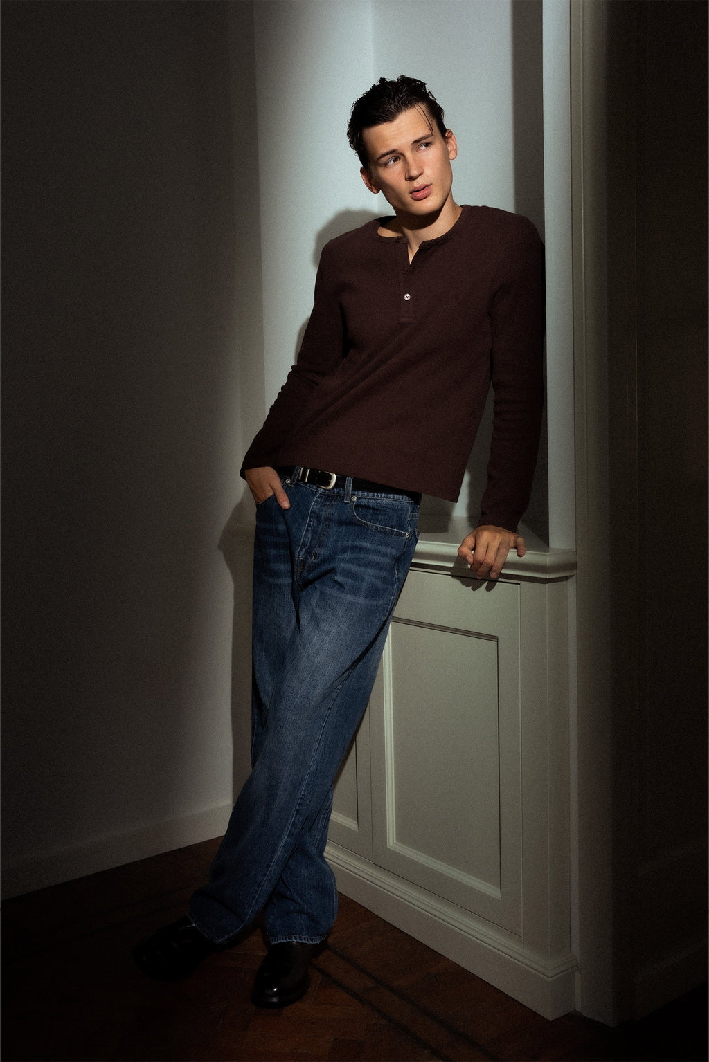 Chemise Henley Côtelée | Marron Foncé