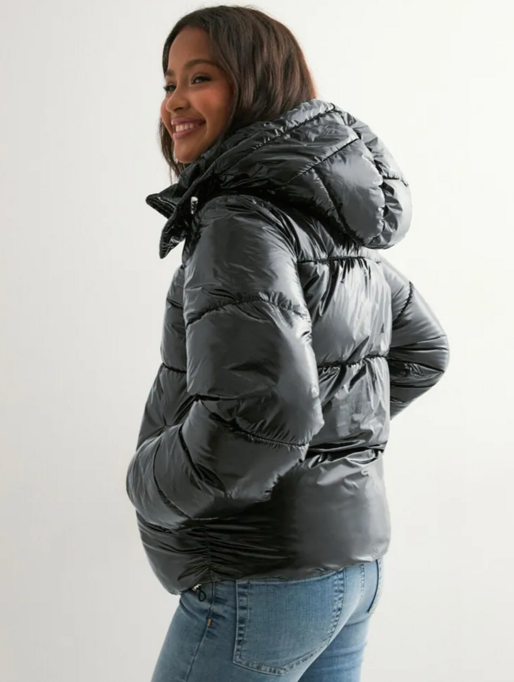 Elyora - Shiny Puffer Jacket